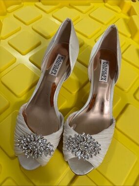 Badgley Mischka Ivory Crystal-Embellished Peep-Toe Heels